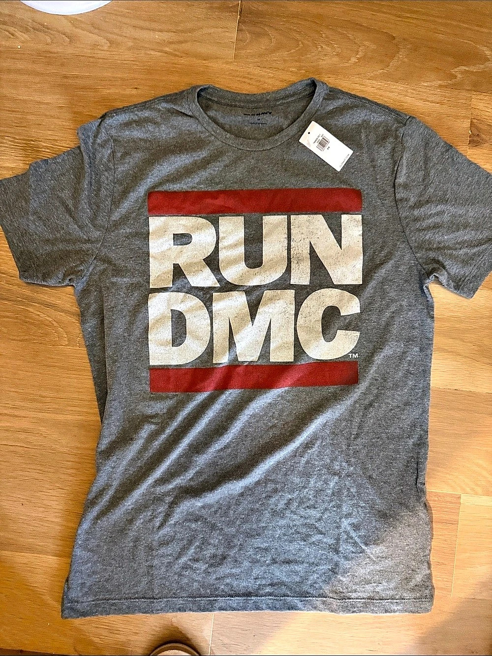 Old Navy Run DMC Graphic Tee Graphic Tee in Gray & Red Size XS NWT